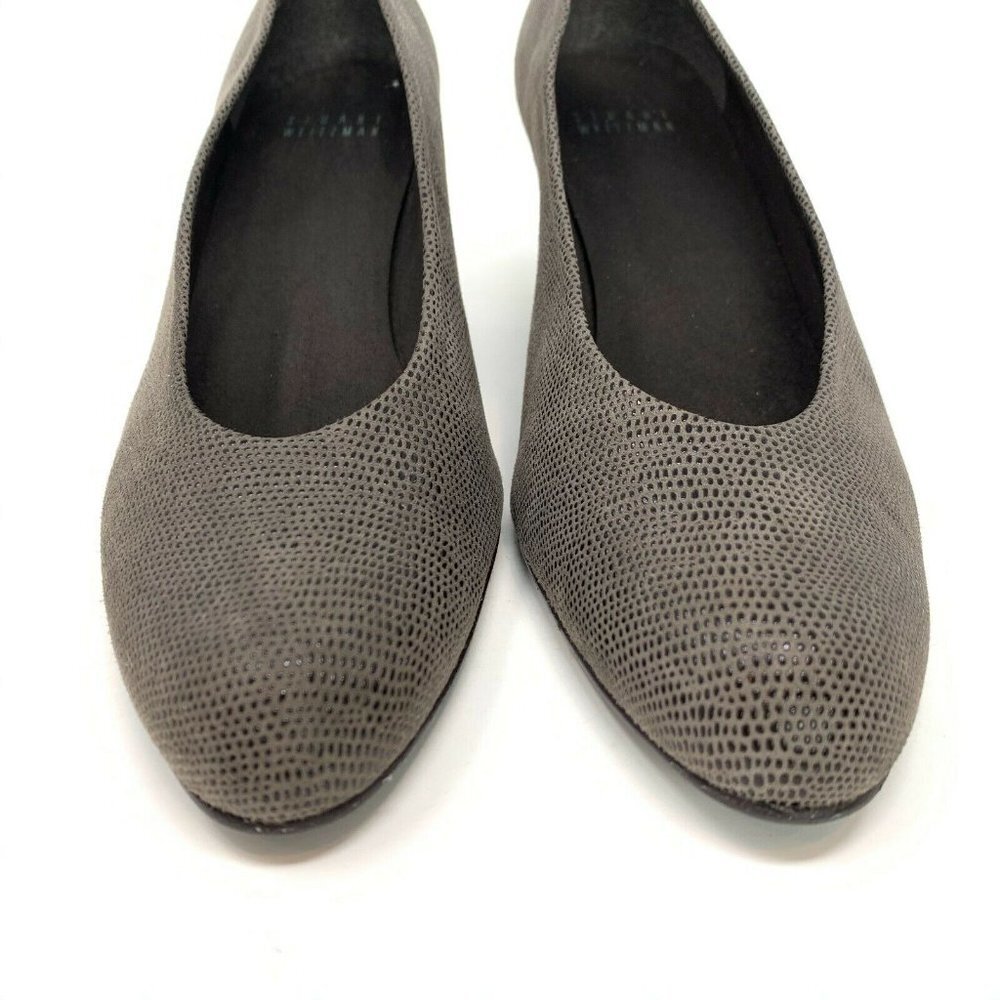 Stuart Weitzman 8 Low Heel Eel Skin Embossed Pumps - image 4
